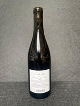Lade das Bild in den Galerie-Viewer, Fries - Pinot Noir Terrasse 2023
